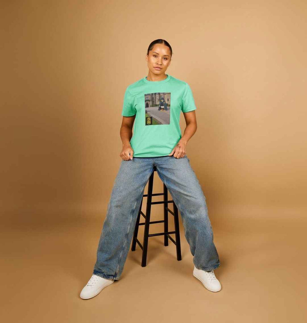 Women’s T-shirt - DN Trait-Duck Tee for Stylish Comfort