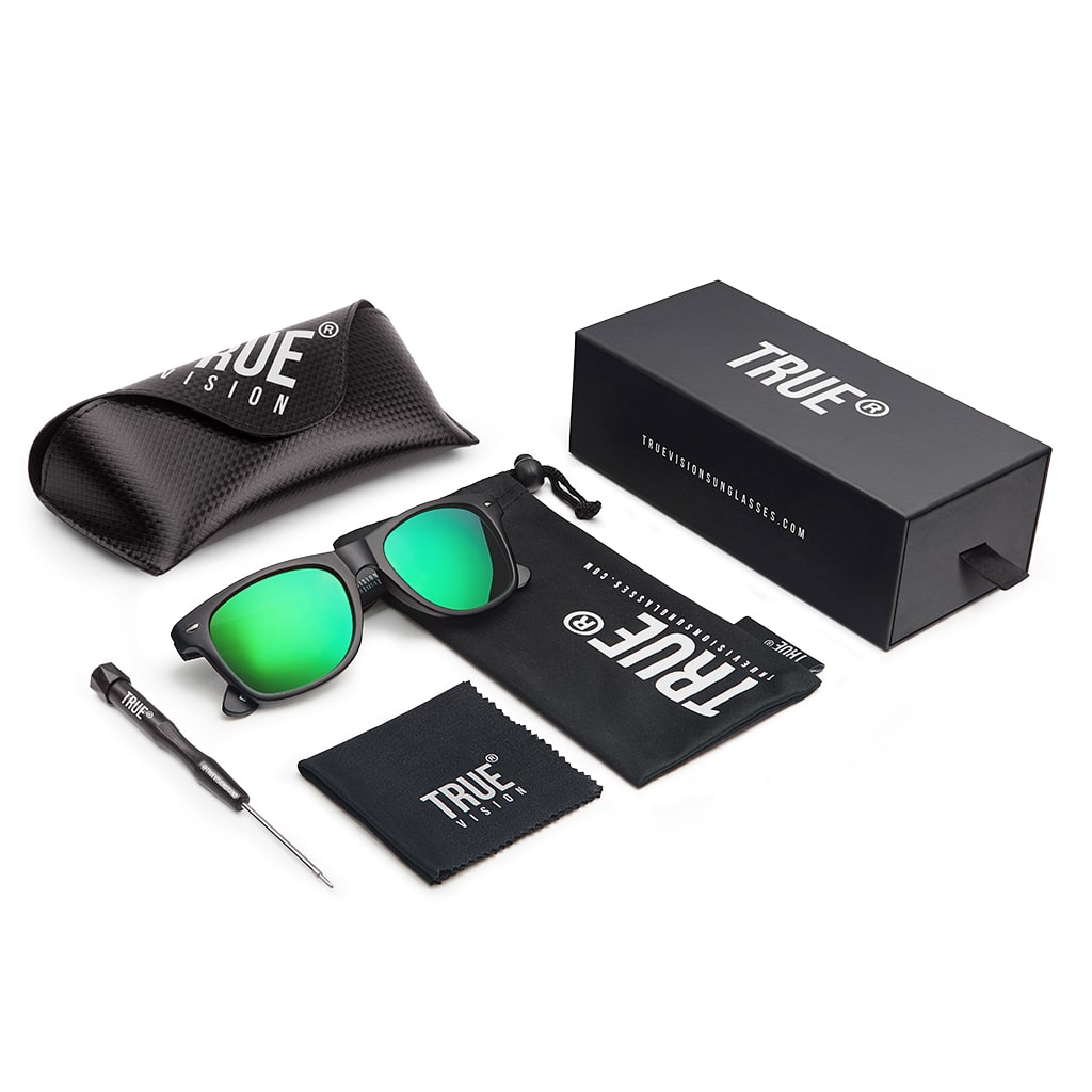 Polarised Sunglasses with Accessories