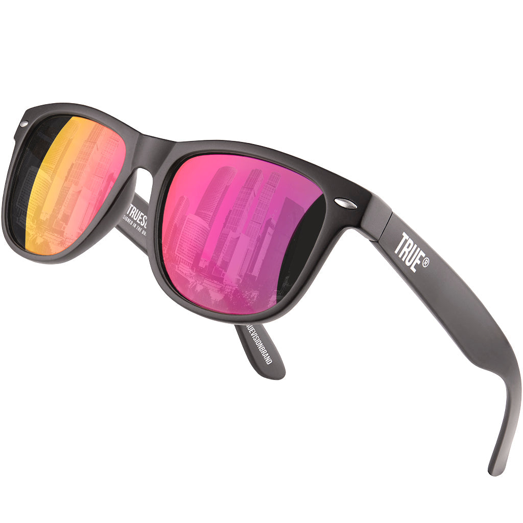 Polarised Sunglasses with Accessories