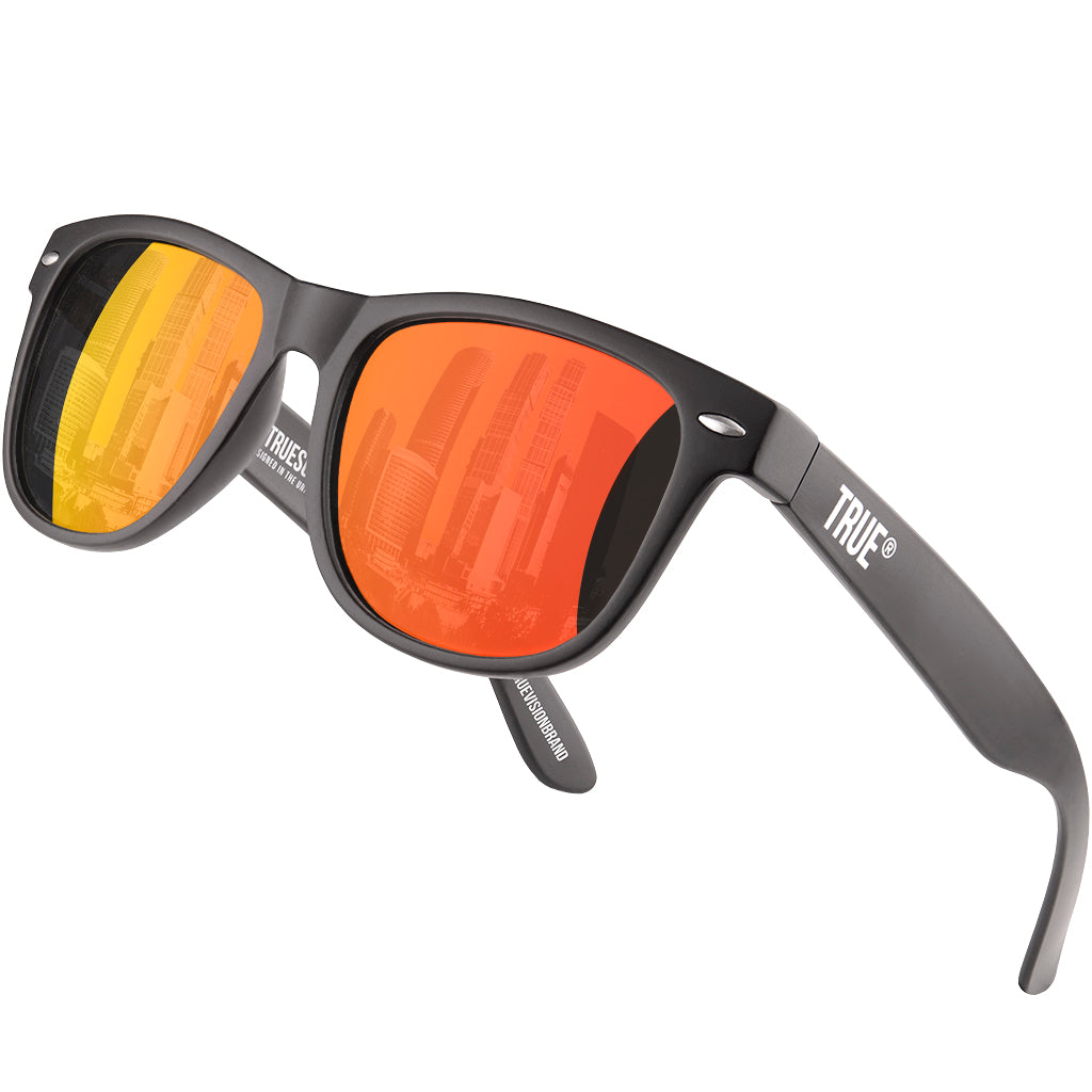 Polarised Sunglasses with Accessories