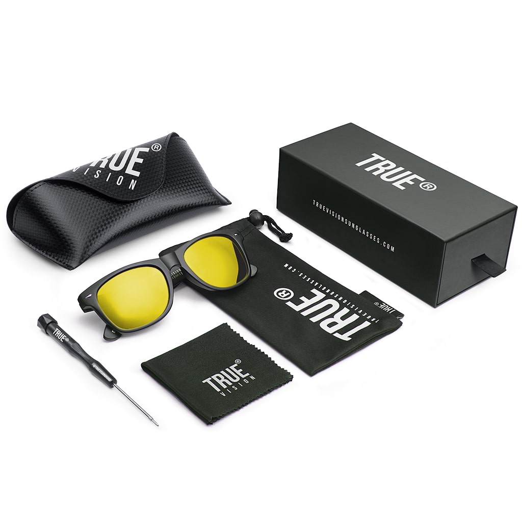 Polarised Sunglasses with Accessories