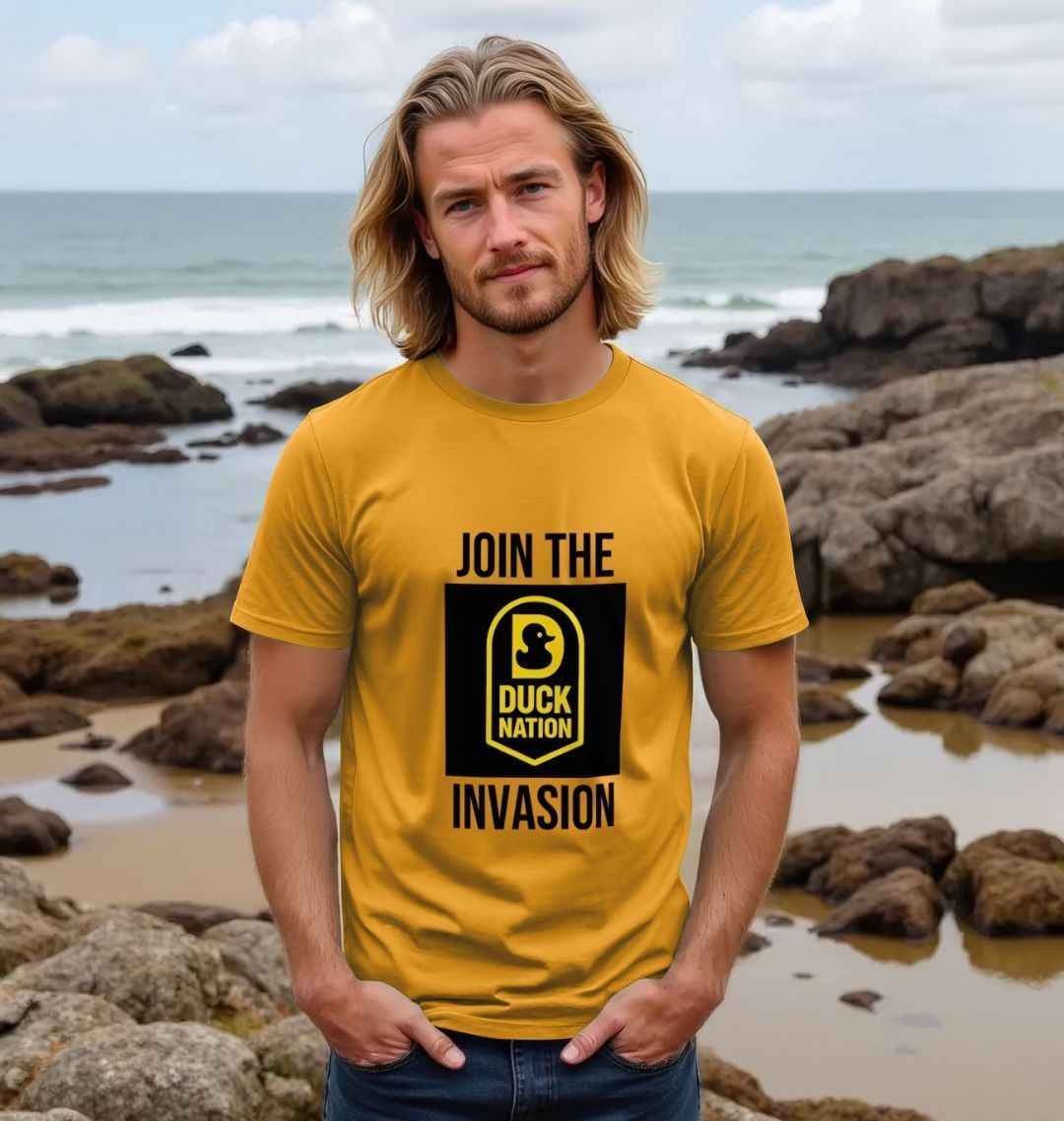 Men’s T-Shirt with DN Logo for Ultimate Style and Comfort